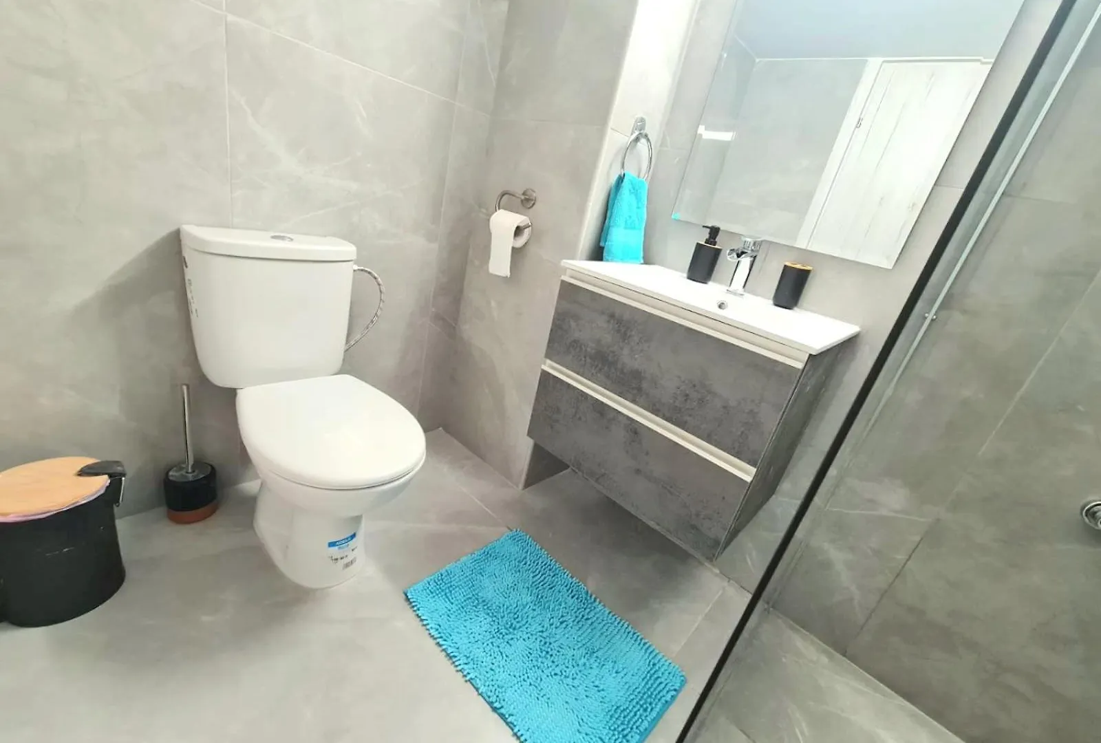 Beach Serenity Studio On Makenzy Larnaca Appartement